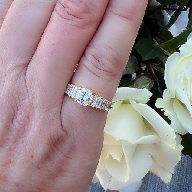 Custom 18kt Gold GIA Diamond Ring