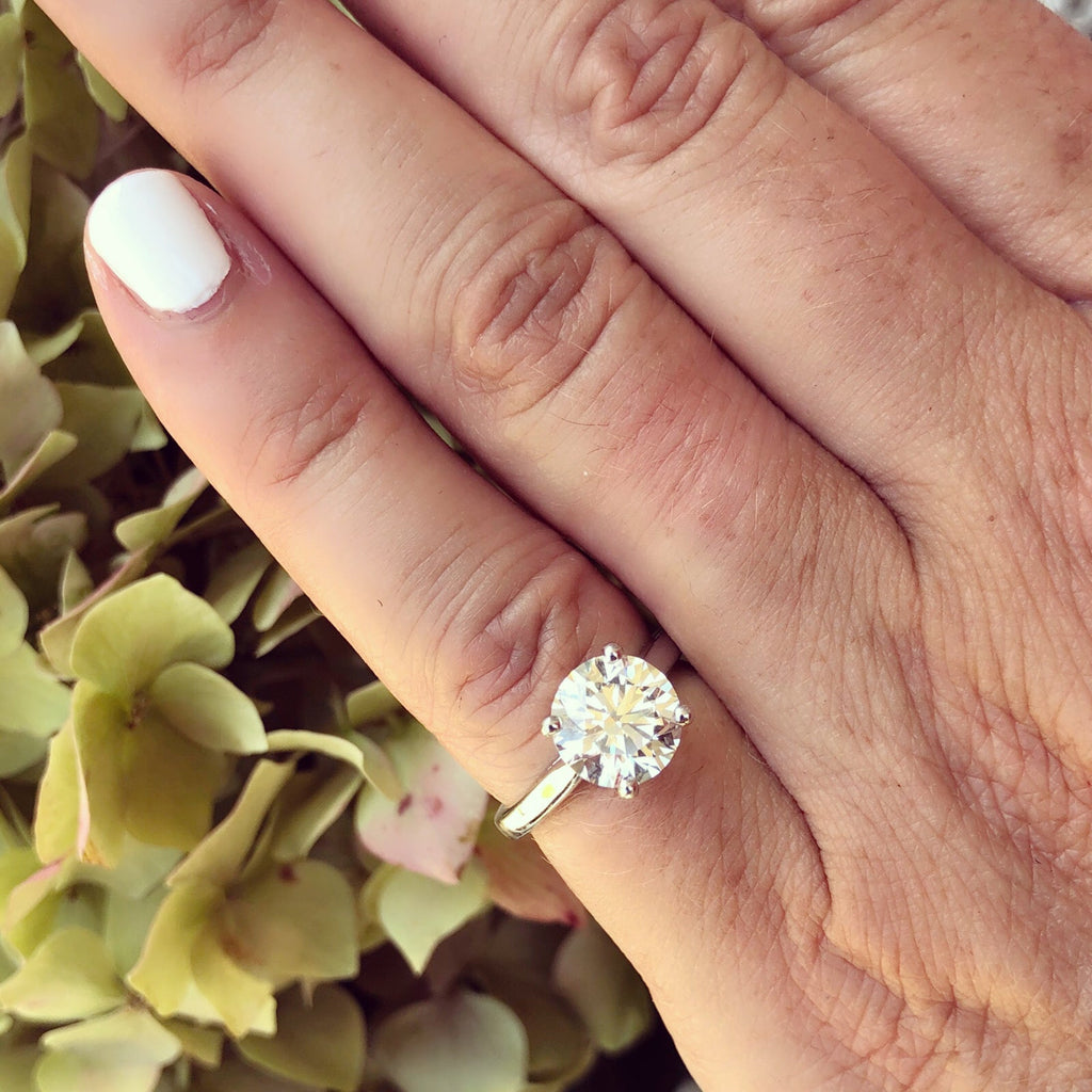 GIA 2.40 Carat H/VS2 Solitaire Platinum Engagement Ring