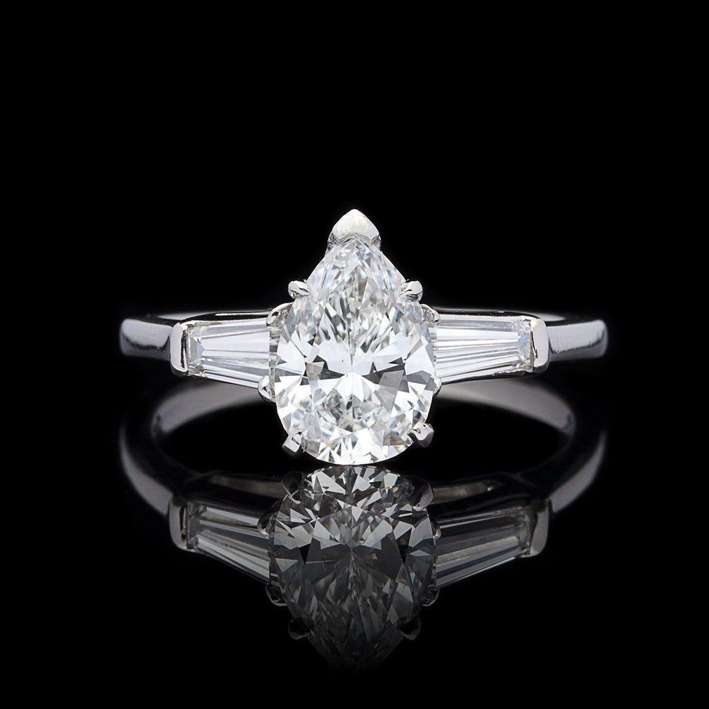 Elegant GIA 1.38ct Pear Shaped Diamond Platinum Ring