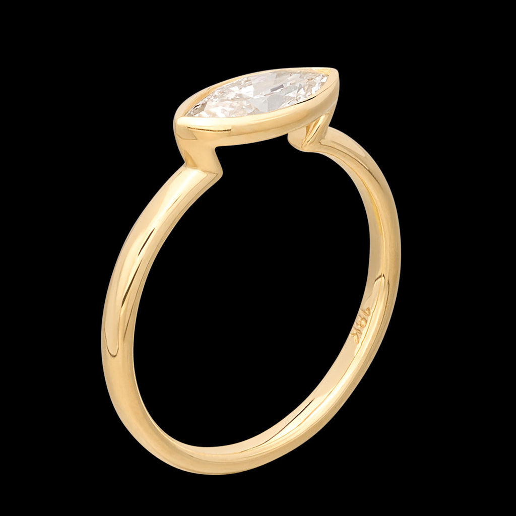 18kt Yellow Gold Horizontal Set Marquise Diamond Ring