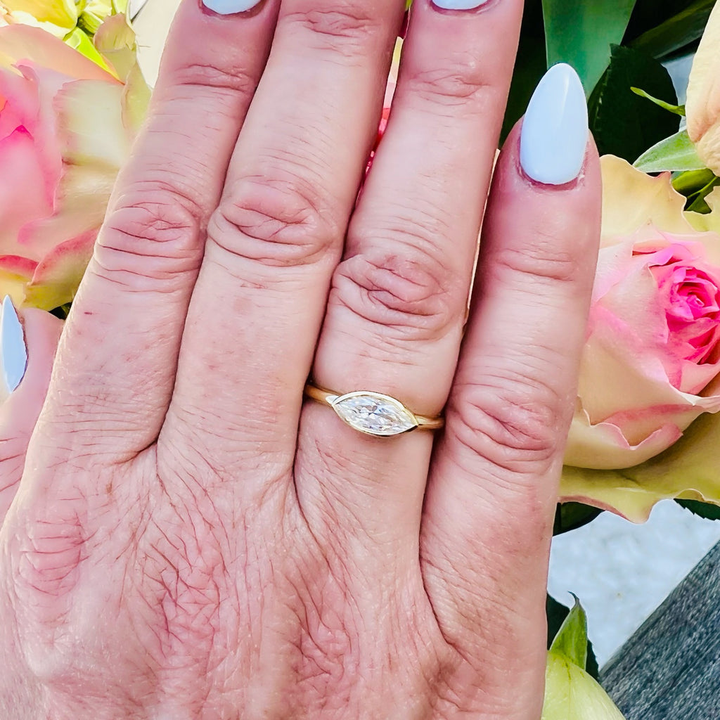 18kt Yellow Gold Horizontal Set Marquise Diamond Ring