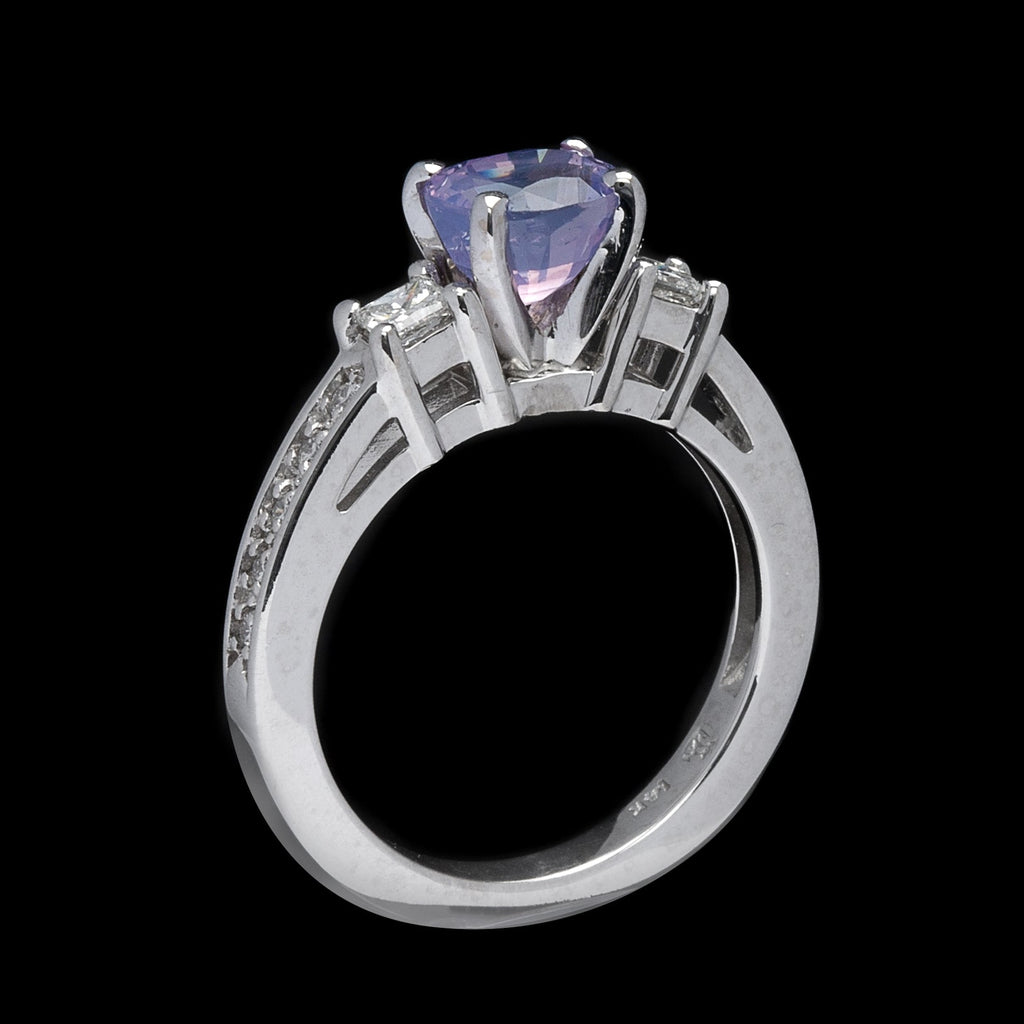 Unique Sapphire & White Gold Diamond Ring