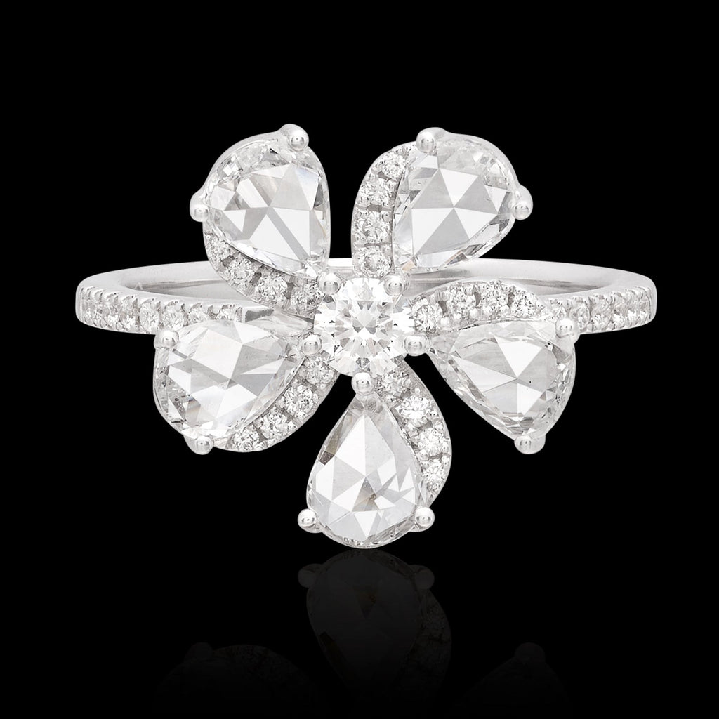 Unique 18kt Floral Diamond Ring
