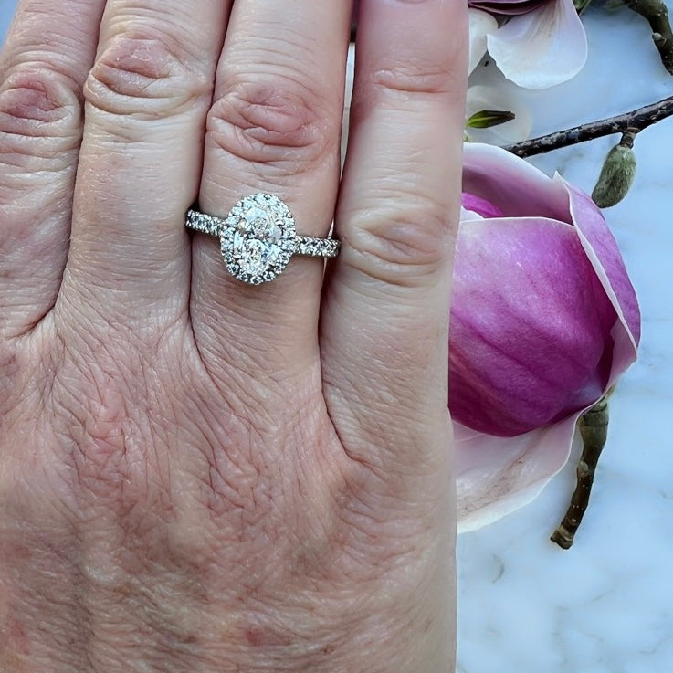 GIA 1.01ct D/VS2 Oval Diamond Platinum Ring