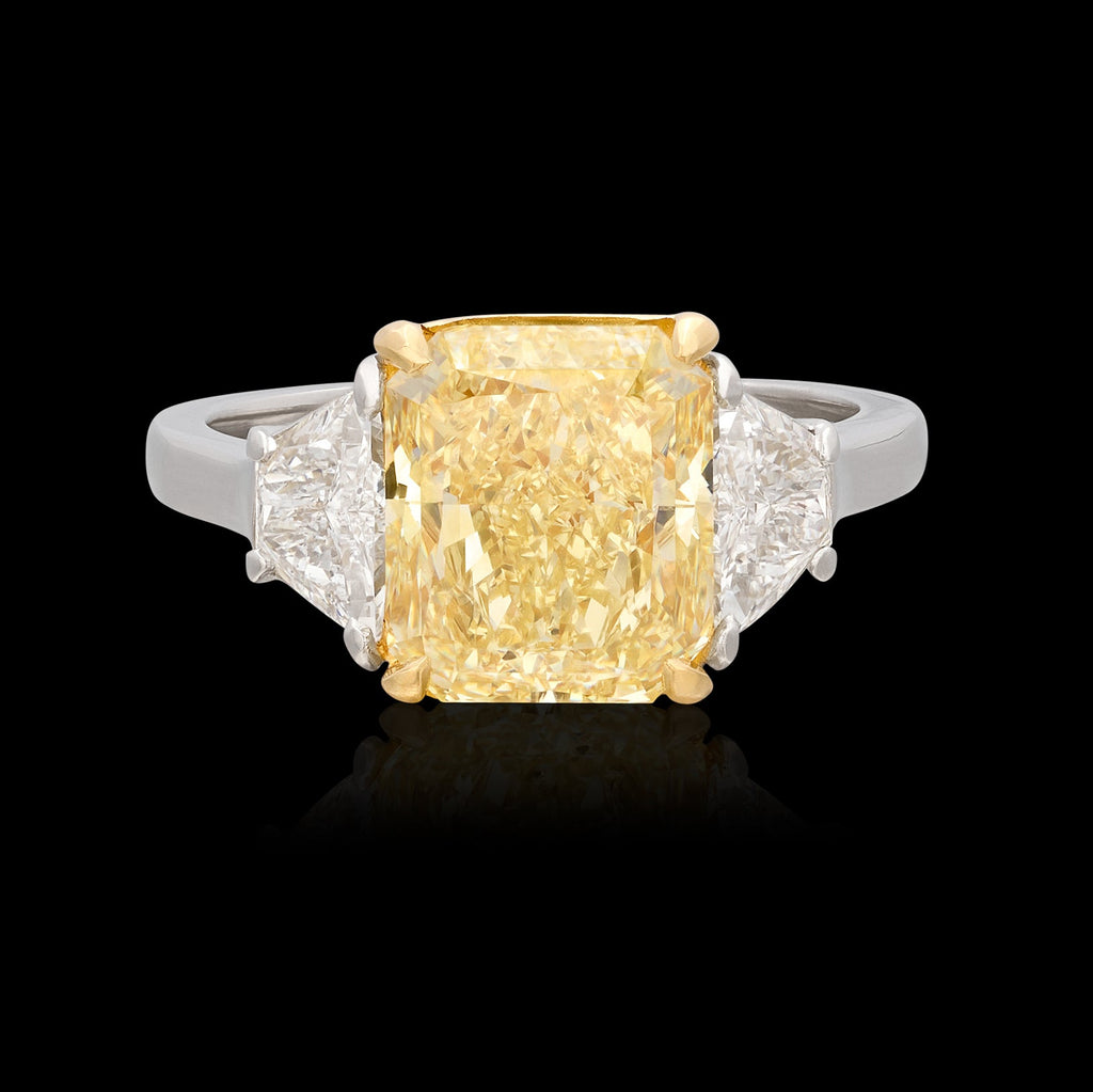 Cartier stamped 4.30ct Fancy Yellow Diamond Engagement Ring