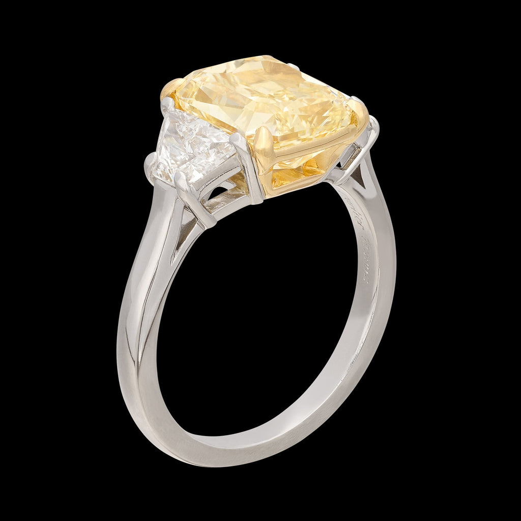 Cartier stamped 4.30ct Fancy Yellow Diamond Engagement Ring