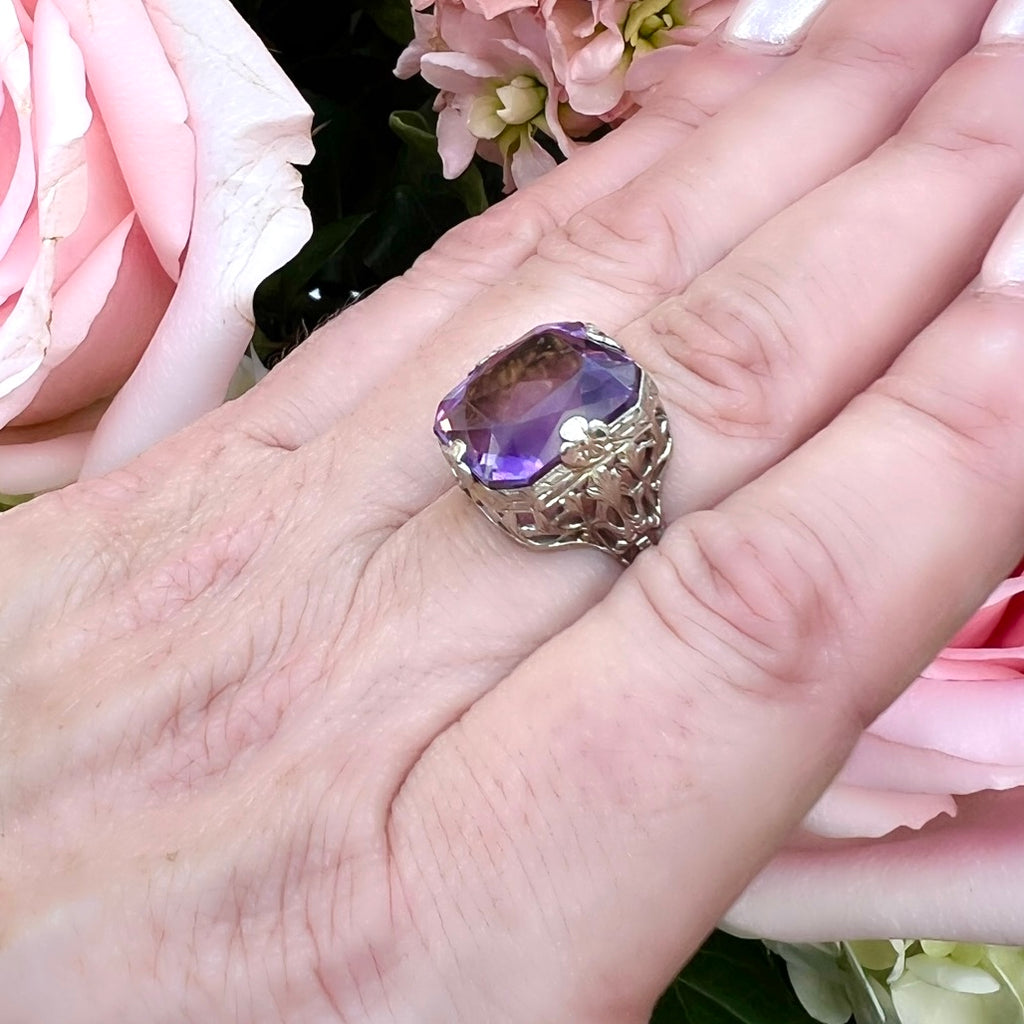 18kt White Gold 7.00ct Amethyst Ring circa 1926