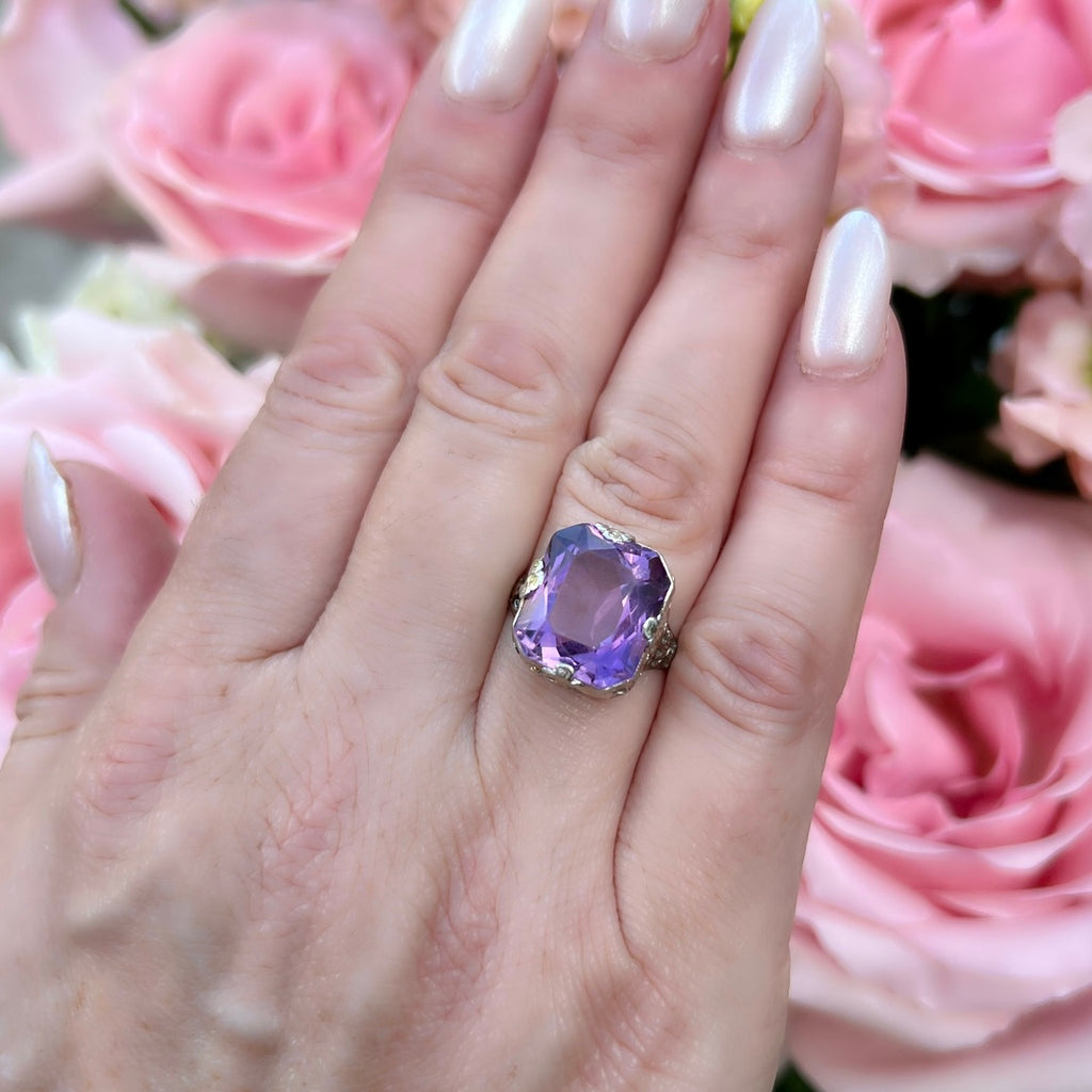 18kt White Gold 7.00ct Amethyst Ring circa 1926