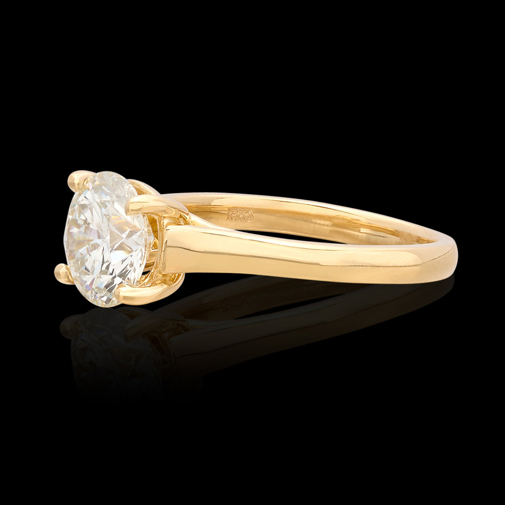 Extraordinary GIA 2.06ct Yellow Gold Diamond Ring