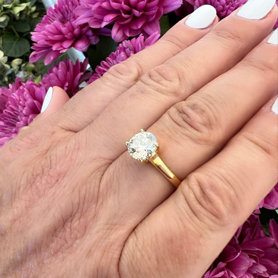 Extraordinary GIA 2.06ct Yellow Gold Diamond Ring