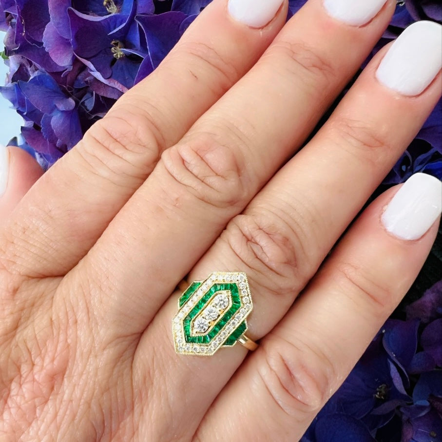 Art Deco Style Emerald & Diamond Ring