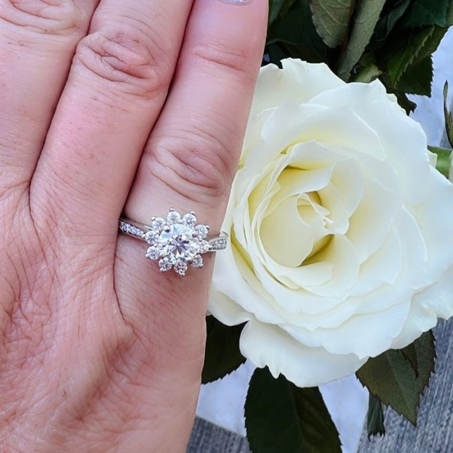 GIA 1.00ct G/VS2 White Gold Diamond Ring