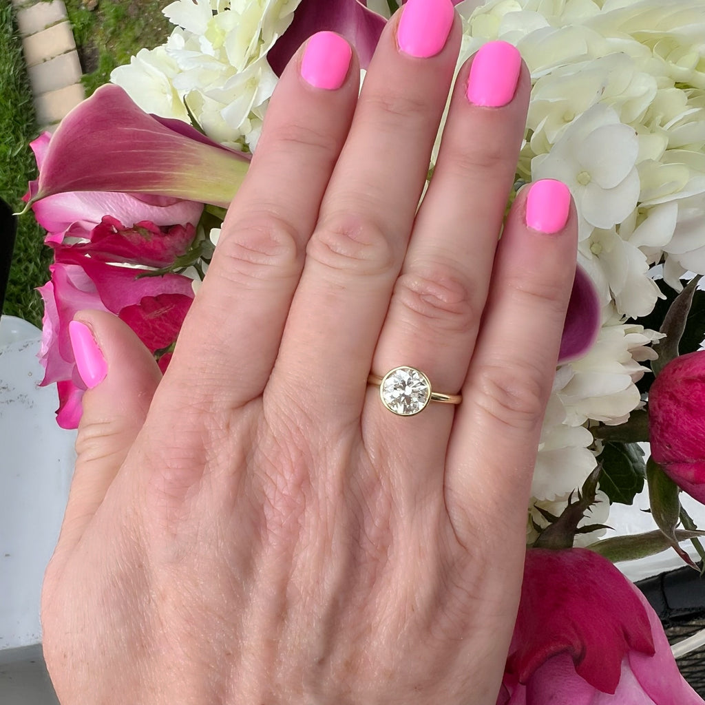 Exceptional 2.04ct Old European Cut Yellow Gold Diamond Ring