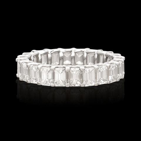 Beautiful 18k White Gold Emerald Cut Diamond Eternity Band