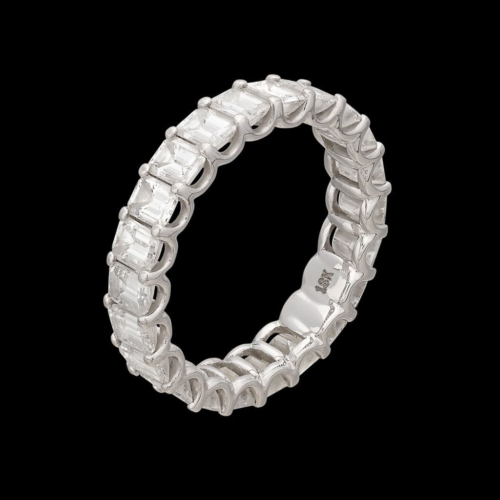 Beautiful 18k White Gold Emerald Cut Diamond Eternity Band