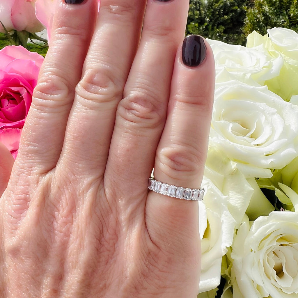 Beautiful 18k White Gold Emerald Cut Diamond Eternity Band