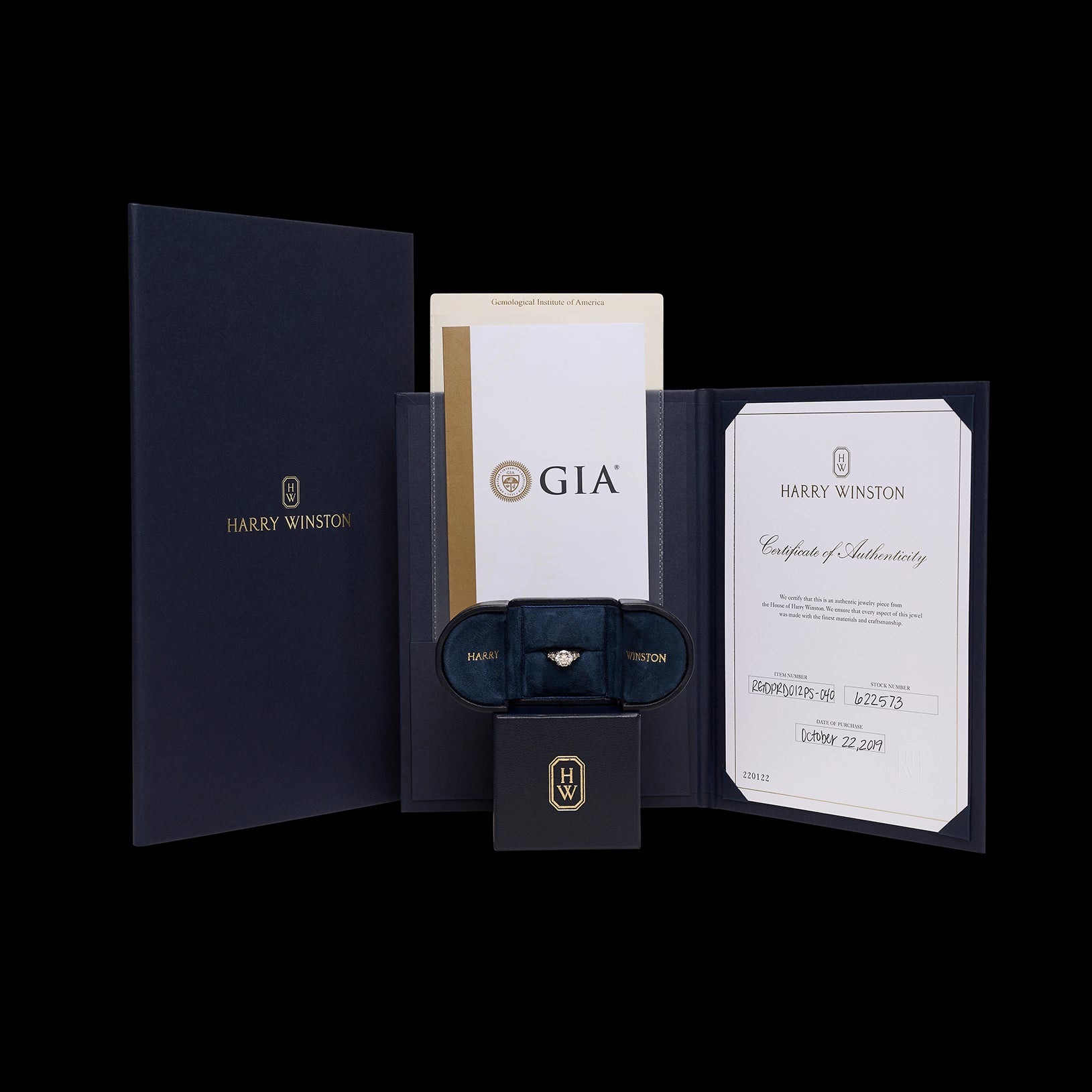 Exceptional GIA Diamond Ring by Harry Winston - 66mint Fine