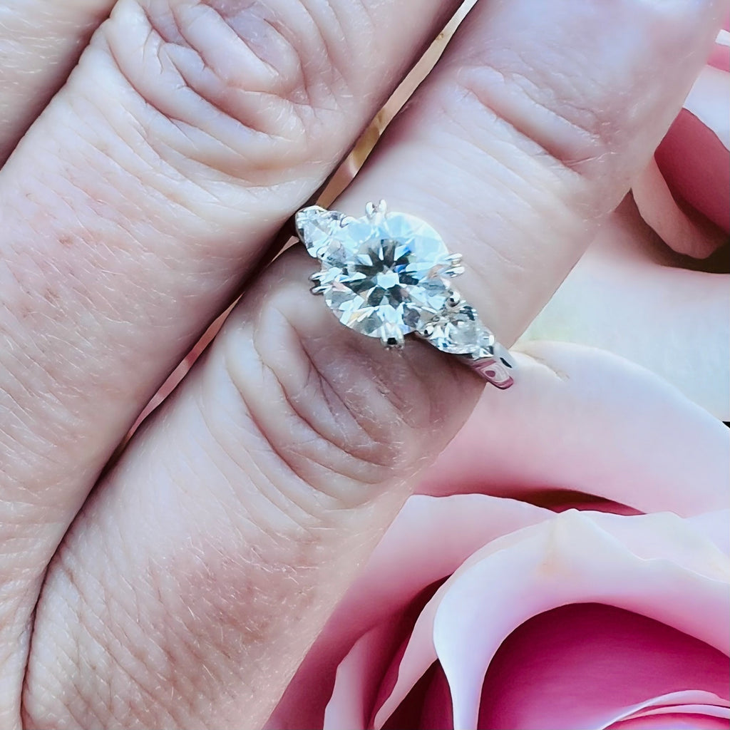 Exceptional GIA Diamond Ring by Harry Winston