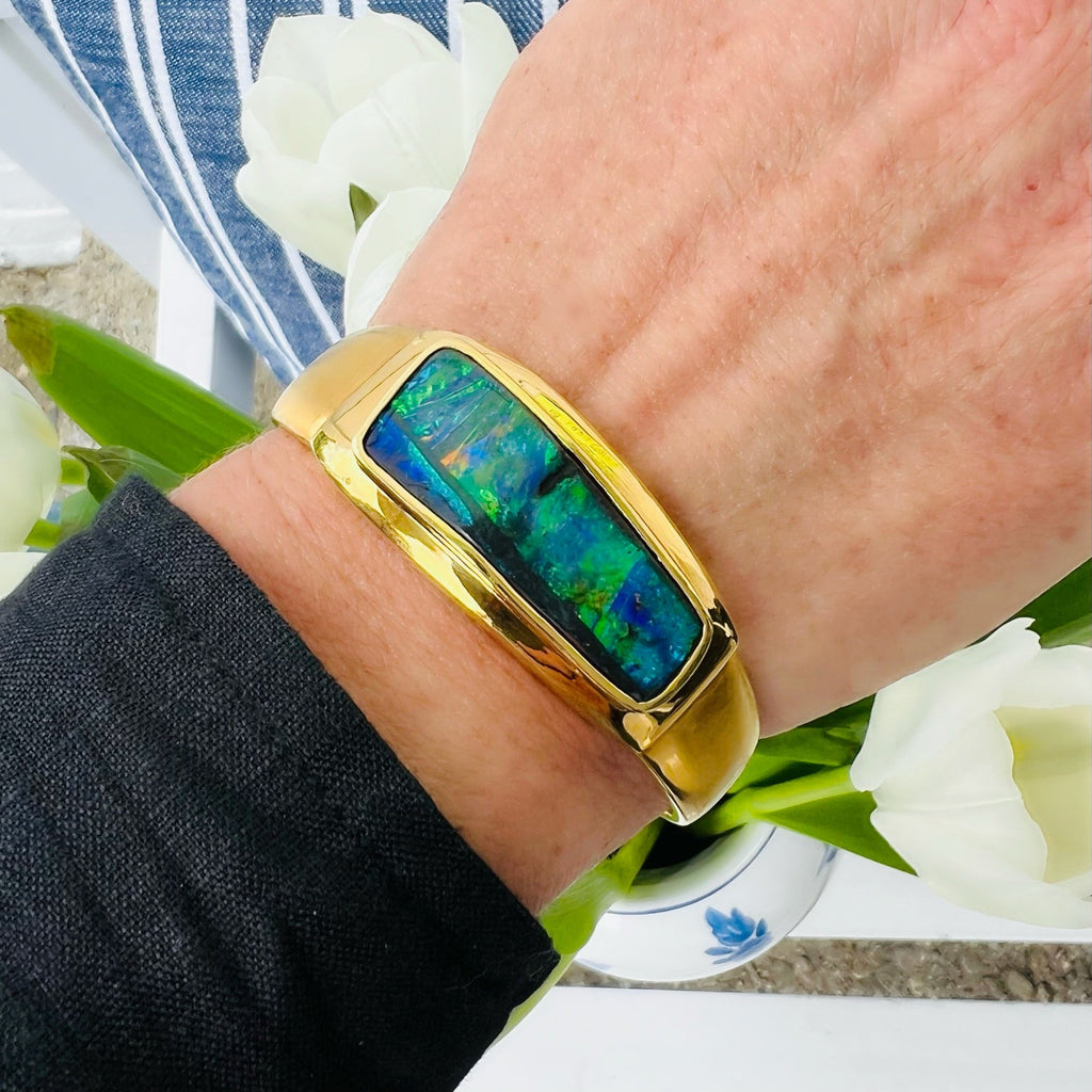 18kt Yellow Gold Australian Opal Bangle Bracelet