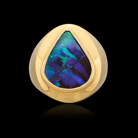 18kt Yellow Gold Pear Shaped Australian Opal Ring