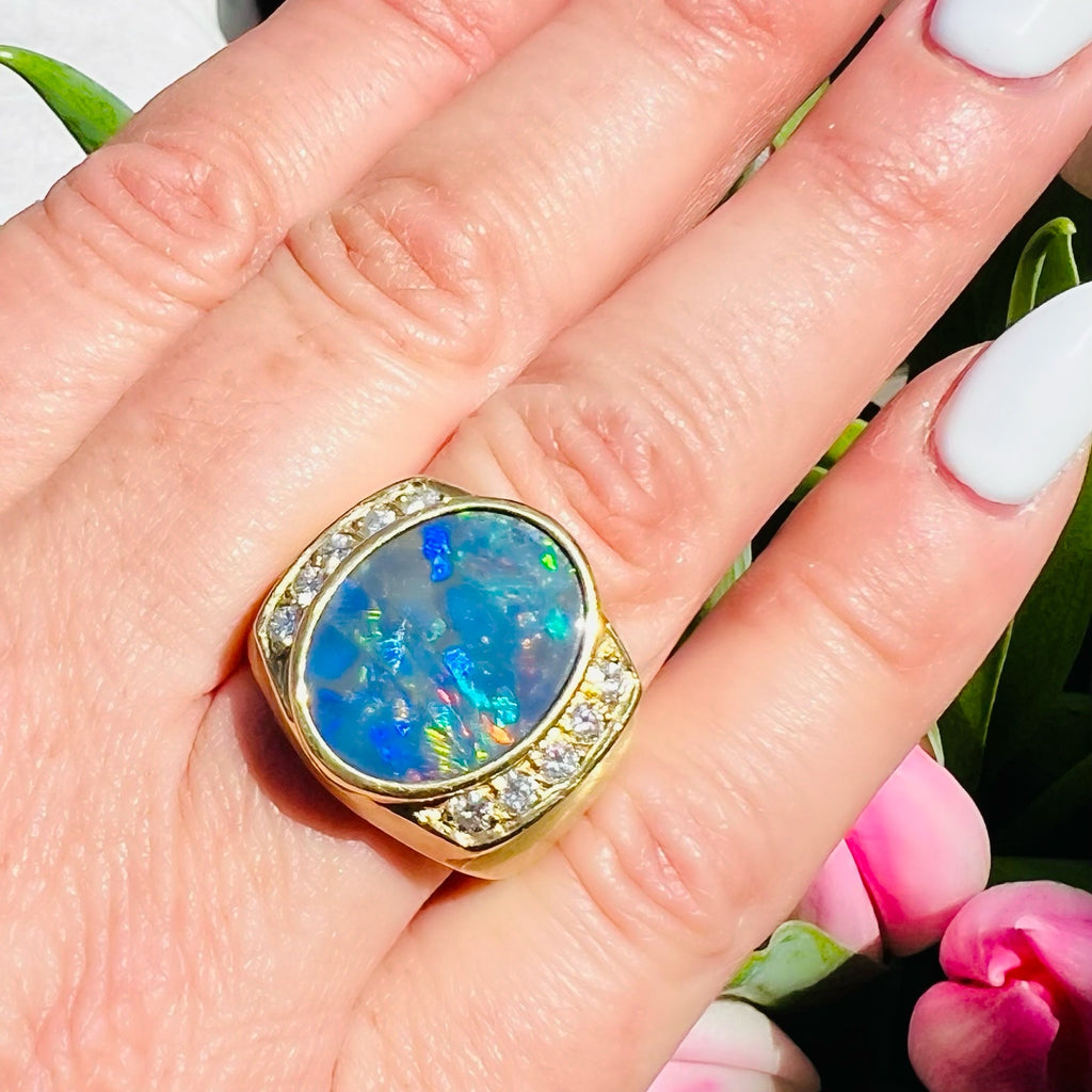 18kt Yellow Gold Australian Opal & Diamond Ring