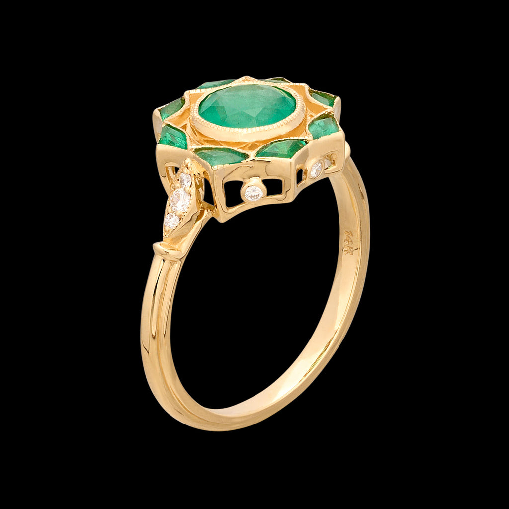 14kt Yellow Gold Emerald & Diamond Starburst Ring