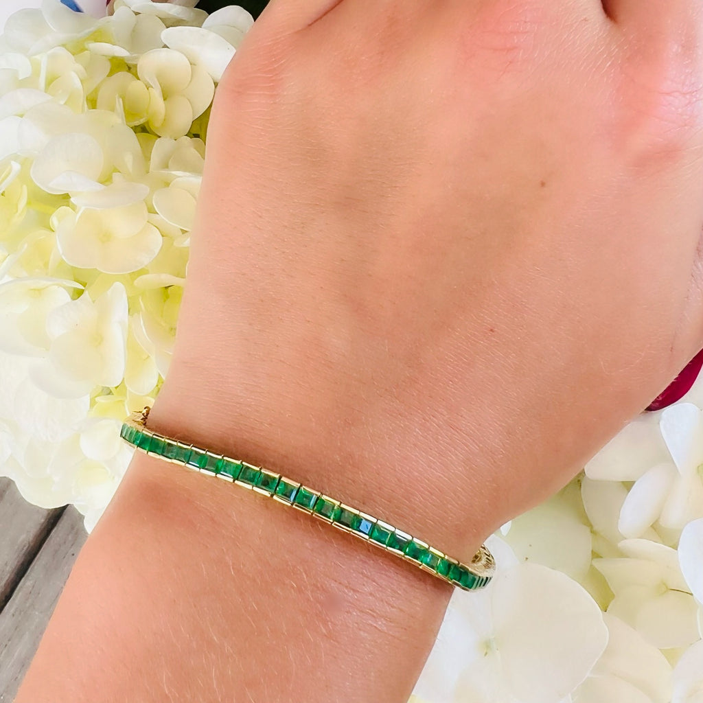 Yellow Gold Emerald Line Bracelet