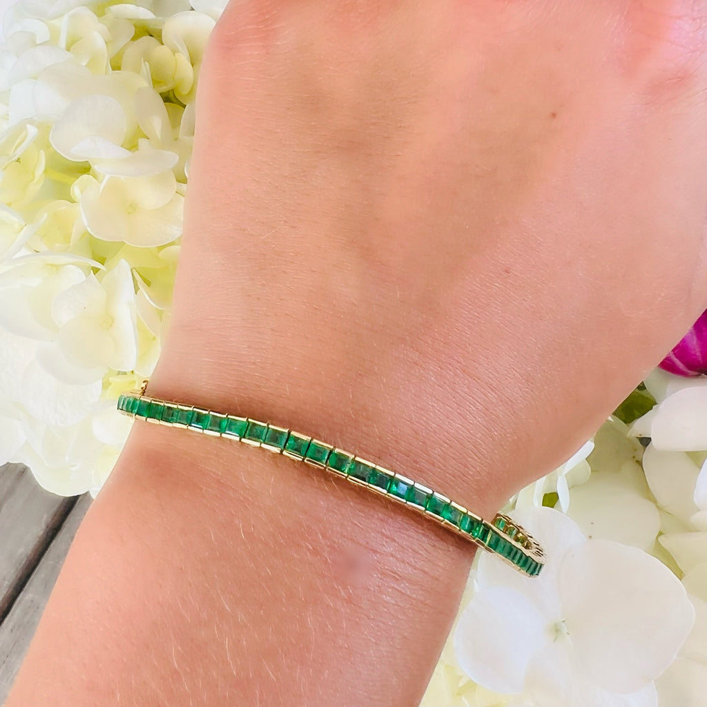 Yellow Gold Emerald Line Bracelet