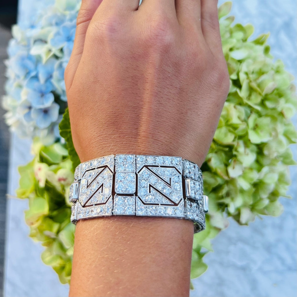 Extraordinary Art Deco Platinum Diamond Bracelet