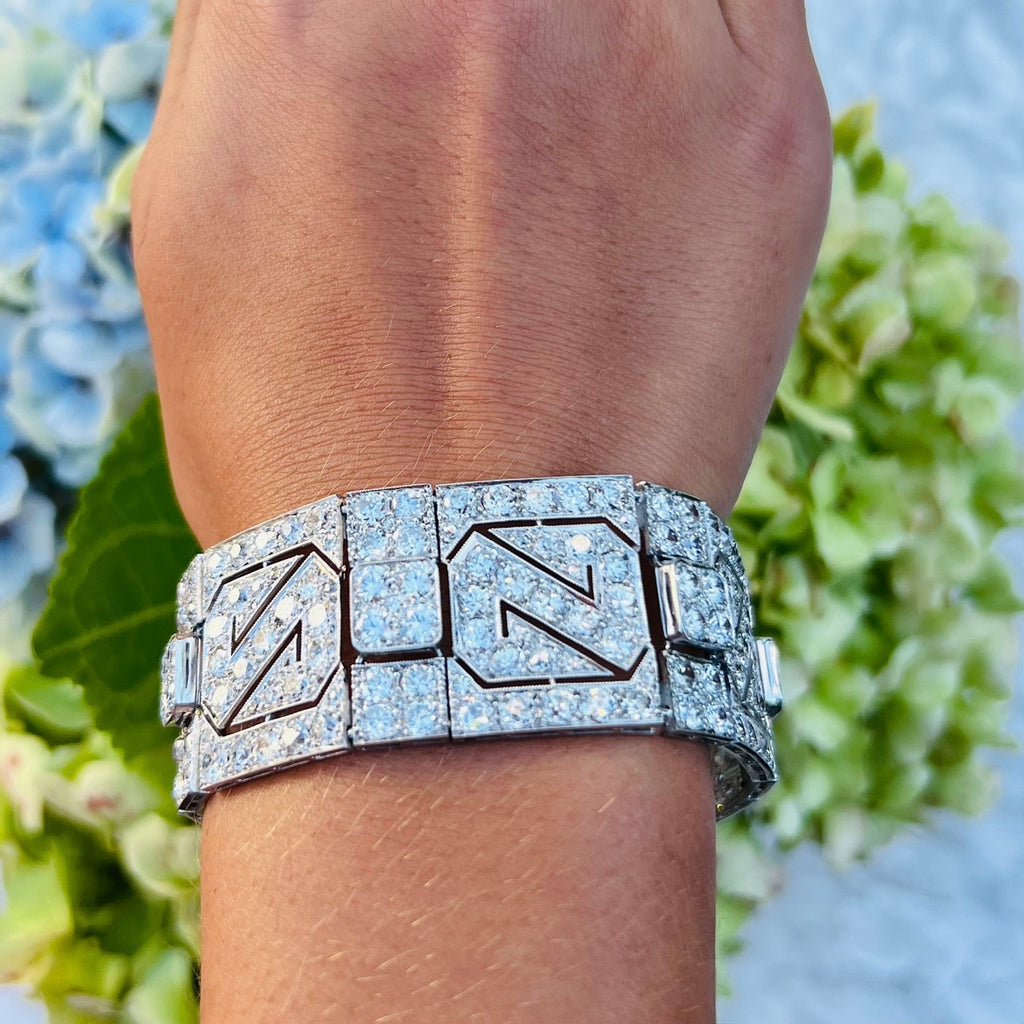 Extraordinary Art Deco Platinum Diamond Bracelet