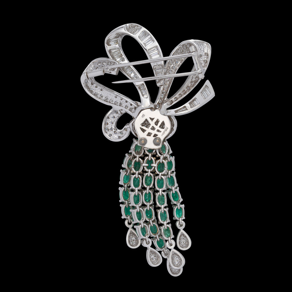 Impressive 18k White Gold Diamond & Emerald Brooch