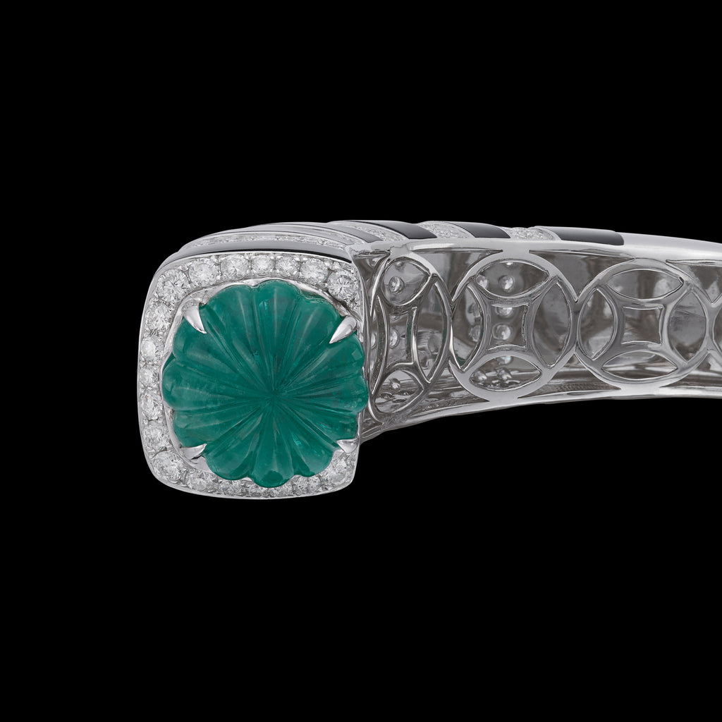 Gorgeous 18k White Gold, Emerald and Diamond Cuff Bracelet