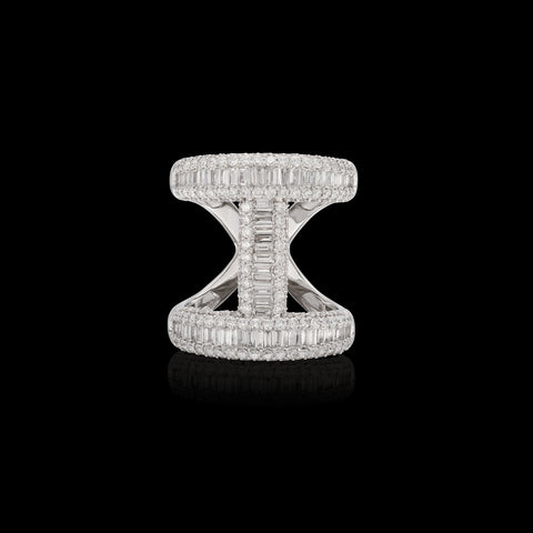 18k White Gold and Diamond Vertical Bar Ring