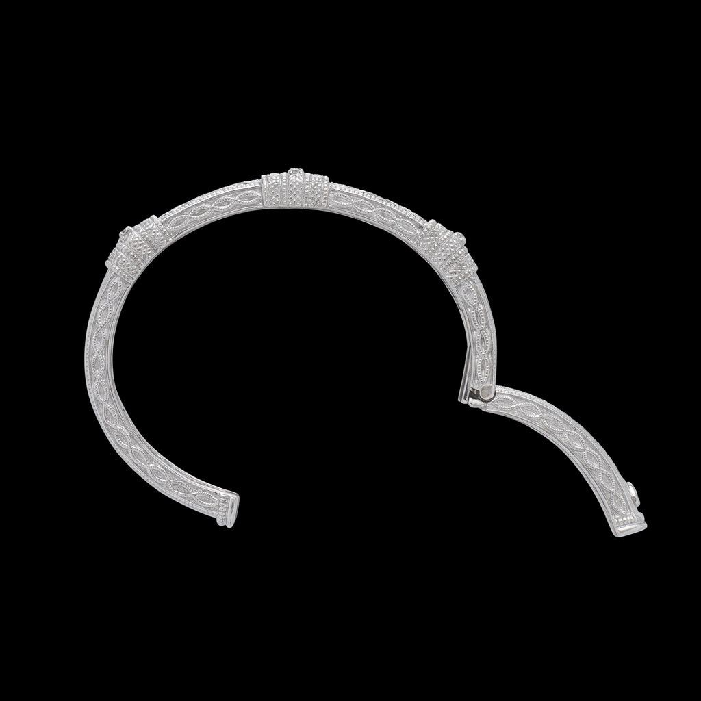 Judith Ripka Diamond and 18k White Gold Cuff Bangle