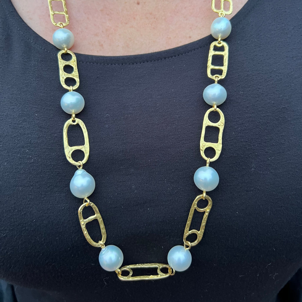 Denise Robergé 22k Gold and South Sea Cultured Pearl Necklace