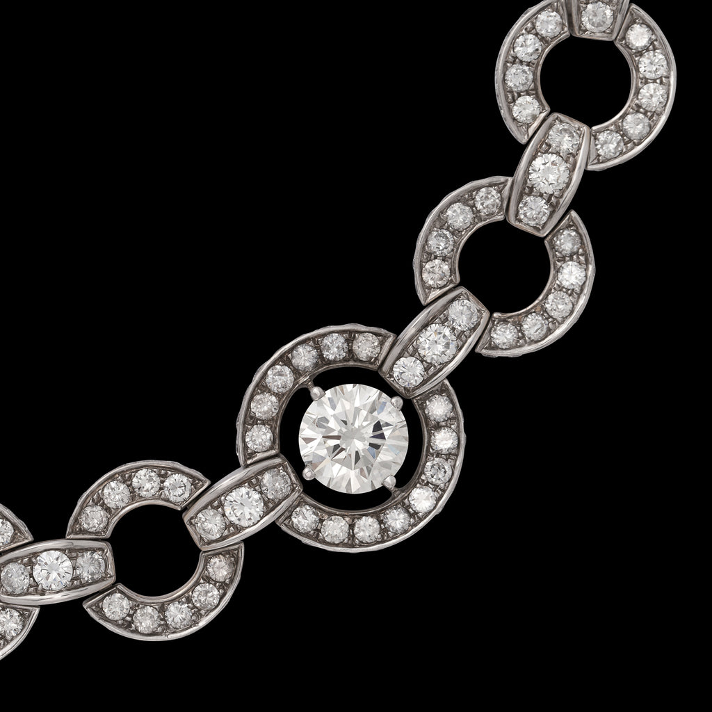 Striking 18k White Gold & Diamond Necklace