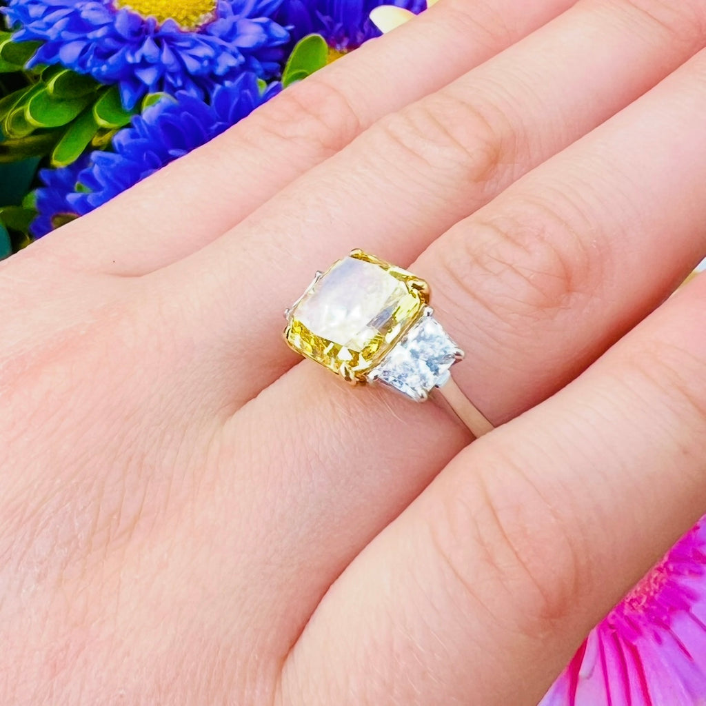 Phenomenal Bulgari Fancy Vivid Yellow Diamond Ring