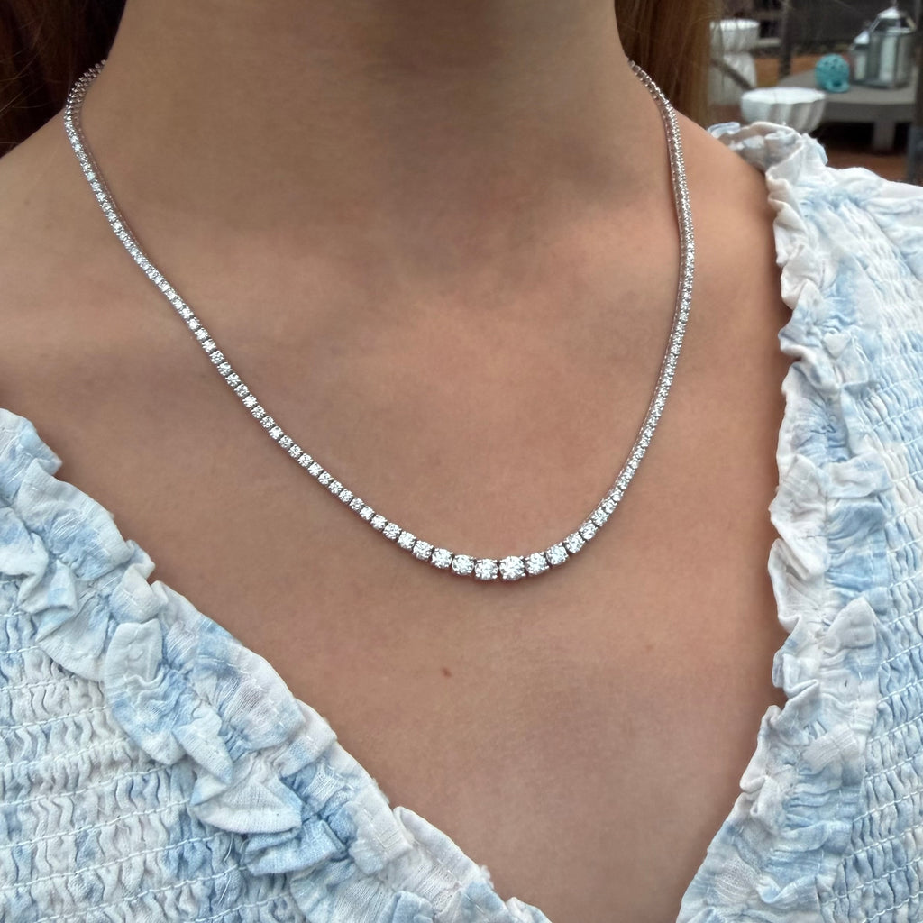 14k White Gold Diamond Riviere Necklace