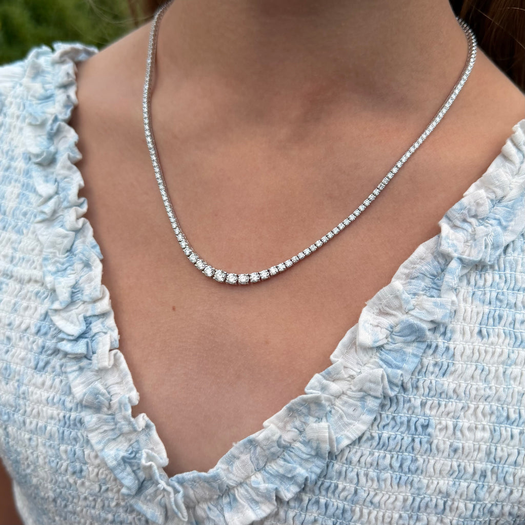 14k White Gold Diamond Riviere Necklace