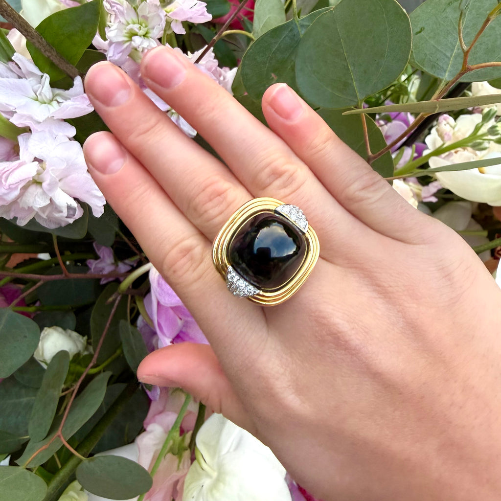 Trio 18k Yellow Gold, Onyx & Diamond Ring