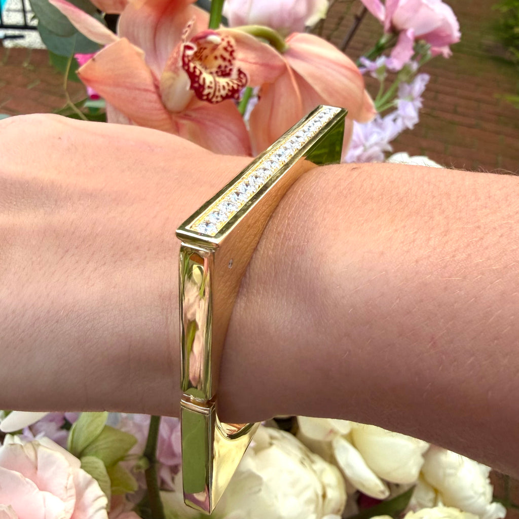 Mod Diamond 18k Yellow Gold Bangle Bracelet