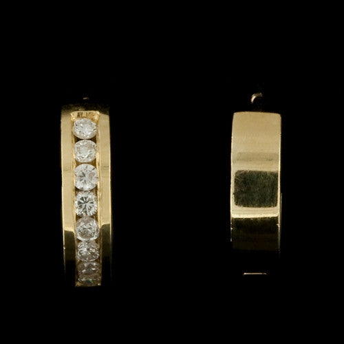 0.54ct tw Diamond Huggie Hoop Earrings1