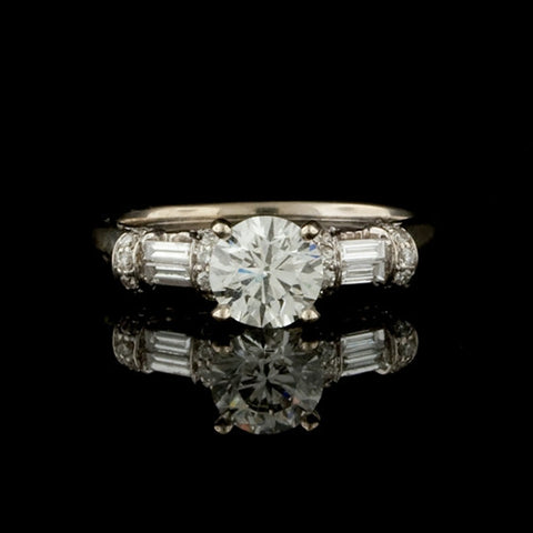 1.37ct tw Round Diamond Ring