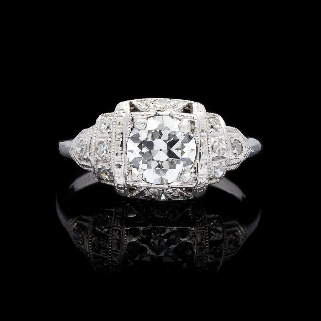GIA G/VS1 Diamond Engagement Ring