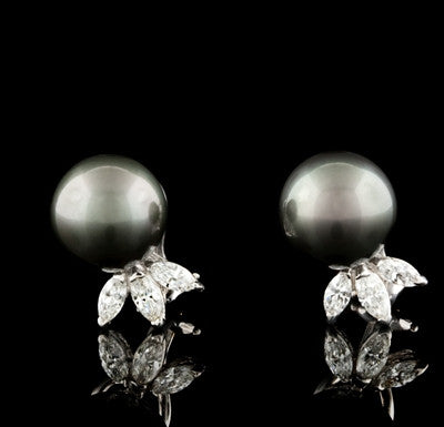 18KT Black Pearl & Diamond Earrings