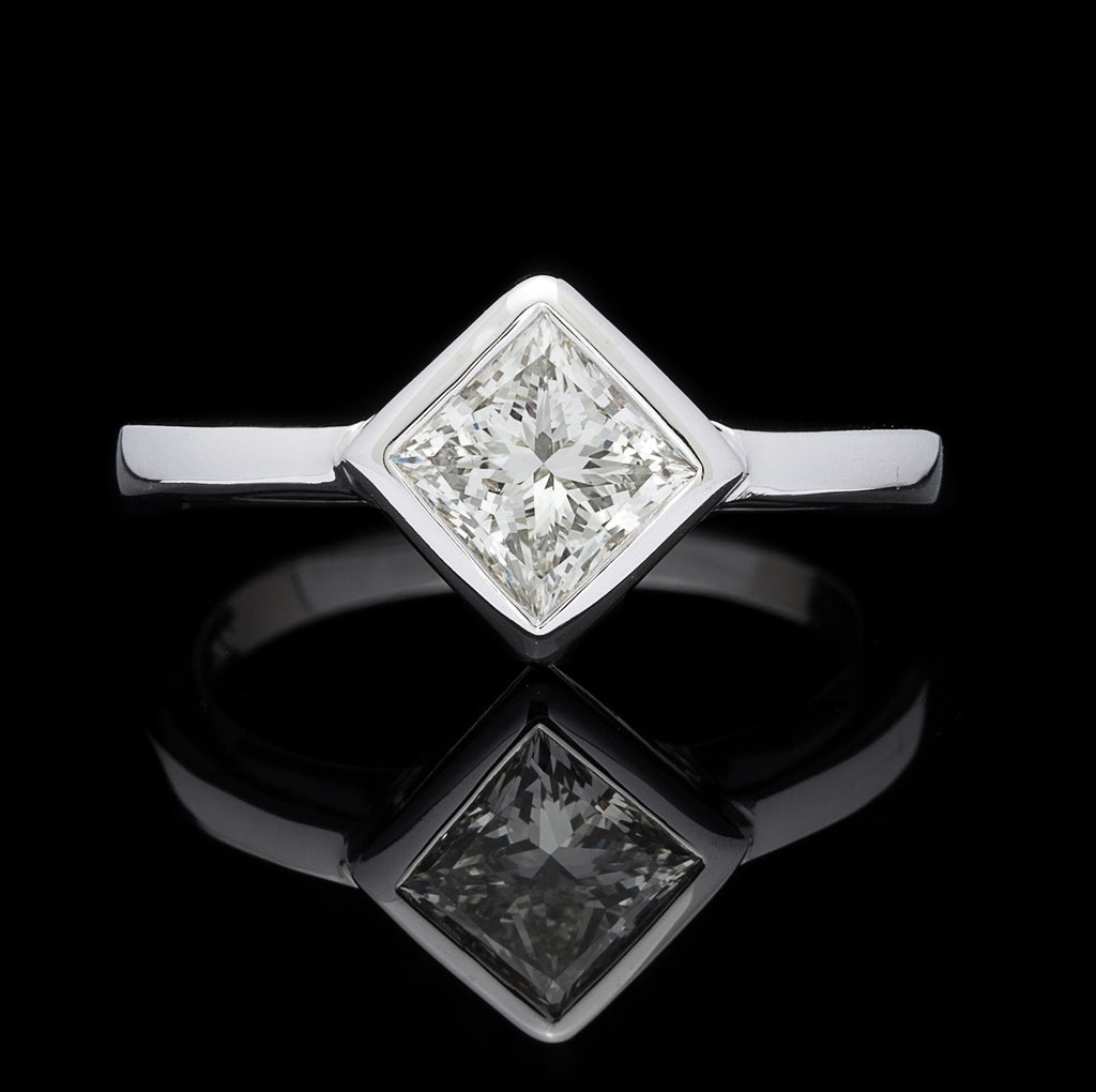 1.01-cts Princess Cut Diamond & Gold Solitaire ring