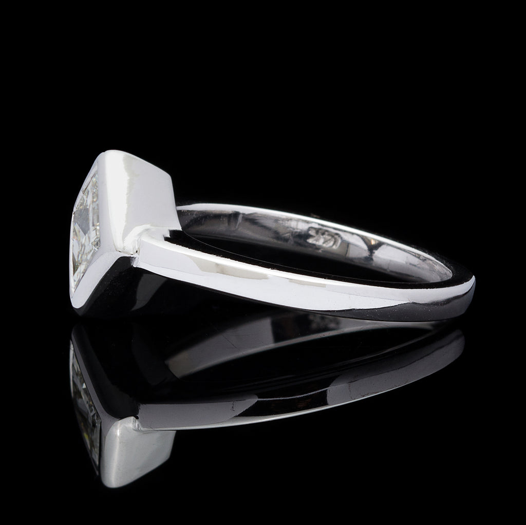 1.01-cts Princess Cut Diamond & Gold Solitaire ring