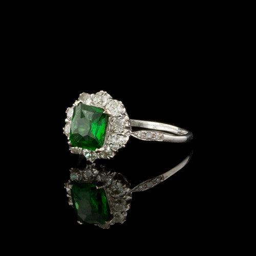 1.15ct Tsavorite & Diamonds Ring