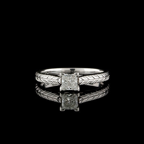 0.35ct tw Princess Cut Diamond Ring