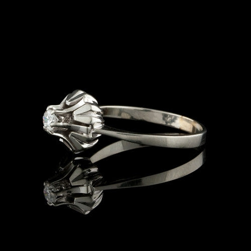 Vintage 18KT 0.16ct tw Diamond Ring